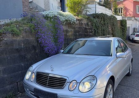 Mercedes-Benz E 350 AVANTGARDE Avantgarde