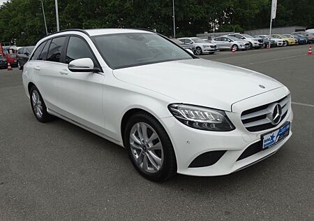 Mercedes-Benz C 220 C 220d-195Ps 9G-Tronic*LED*Burmeister*Leder*Navi