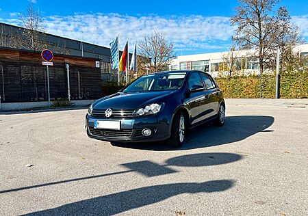 VW Golf Volkswagen 1.4 TSI Highline *2Hand*SHZ*Sportpak.*