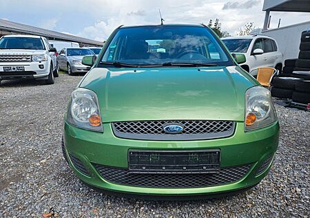 Ford Fiesta 1,4 16V.Tüv.5.2027
