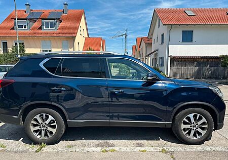 SsangYong Rexton 2.2 Diesel e-XDi 220 Sapphire 4WD AT ...