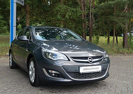 Opel Astra J Lim. 5-trg. Innovation