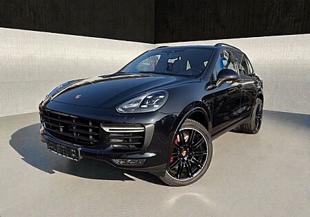 Porsche Cayenne Turbo 4.8 V8 Sitzbelüft. Luftfeder. Pano