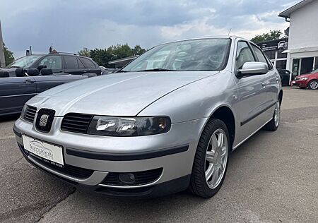 Seat Leon 1,8 20V Signo*AUTOMA.*GEPFLEGT*TÜV+AU 01.28