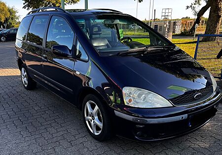 Ford Galaxy gebraucht kaufen Ford Galaxy 2.8 CD-V6 24V Ghia 7-sitzig Autom. Ghia