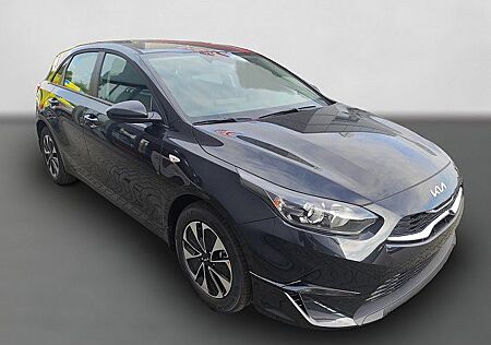 Kia Cee'd 1.5 Spin *Shzg*Lhzg*PDC*Cam*16Zoll*Navi