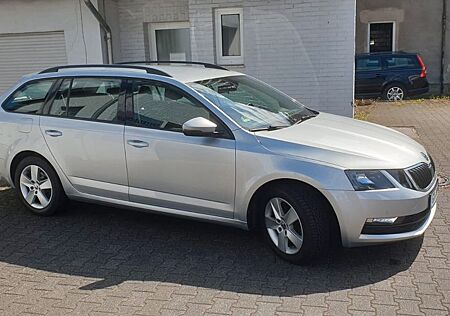 Skoda Octavia 2.0 TDI *Automatik*Carplay*