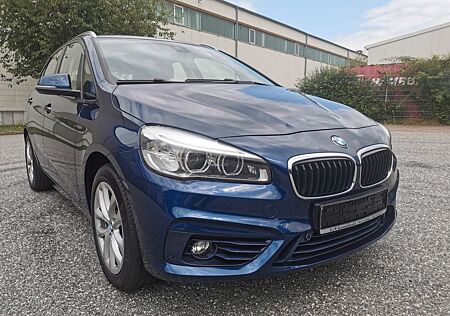 BMW 220i Active Tourer *1.Hand*LED*LEDER*Kamera*