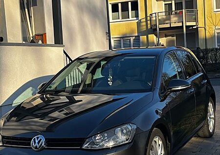 VW Golf Volkswagen 1.2 TSI DSG BMT ALLSTAR ALLSTAR