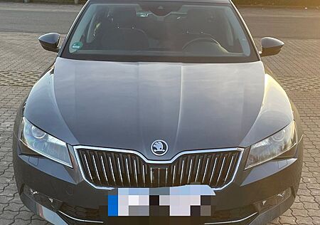 Skoda Superb 2.0 TDI SCR 140kW DSG 4x4 Style Combi