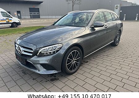 Mercedes-Benz C 180 C T-Modell LED eHK Pano Cam Service Neu