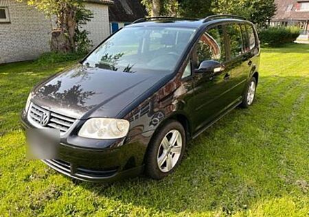 VW Touran Volkswagen 2.0 TDI Highline Highline
