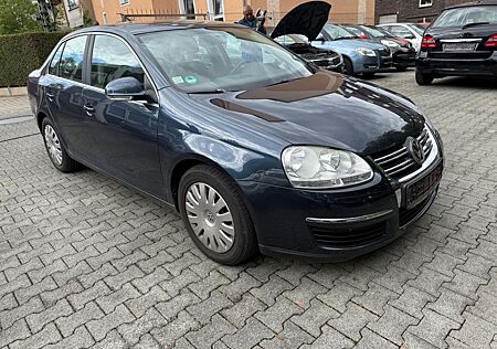 VW Jetta Volkswagen V Comfortline