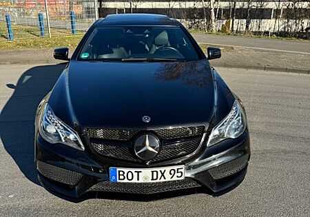 Mercedes-Benz E 500 Coupe mit voller Mercedes Garantie