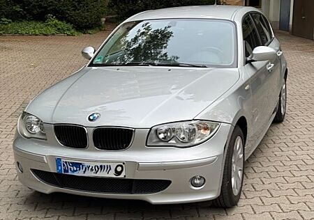 BMW 116i - "TÜV" neu,scheckheft, Garage, 1. Hd.