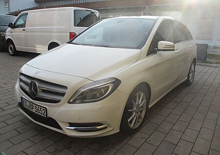 Mercedes-Benz B 180 CDI DCT