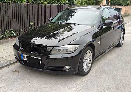 BMW 320d xDrive - Motor 102 TKM