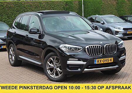 BMW X3 xDrive20d High Exe. 1e besitzer! / Panoramada