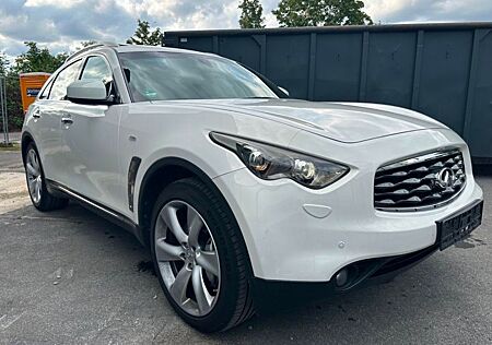 Infiniti FX FX30S/V6/Tüv Neu/Bluet/360Kam/Navi/8xReifen