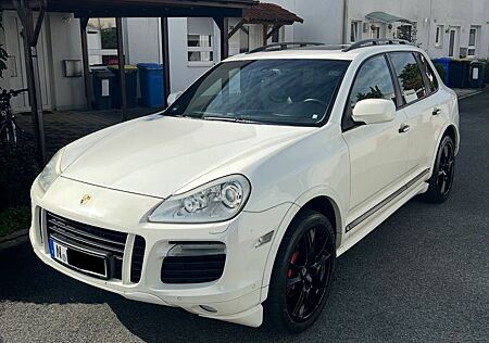 Porsche Cayenne GTS