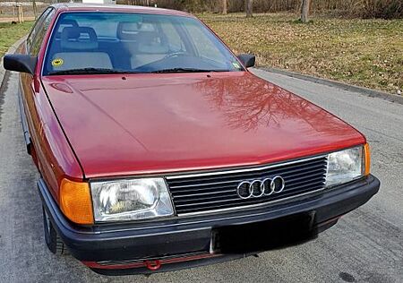 Audi 100 Typ 44 (STH) C3