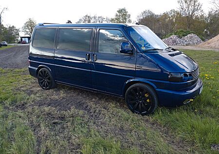 VW T4 Caravelle Volkswagen 2.5 TDI 111kW Standard