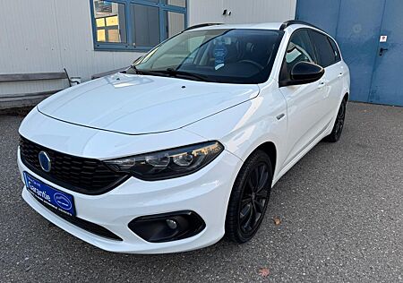 Fiat Tipo S-Design /Teilleder/ HU NEU/AHK/1.Hand