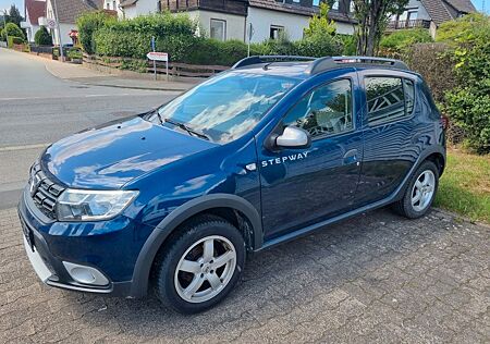 Dacia Sandero TCe 90 Stepway Essential Stepway Ess...