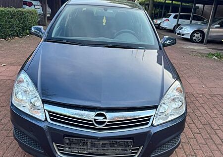 Opel Astra 1.6 Twinport 77kW -