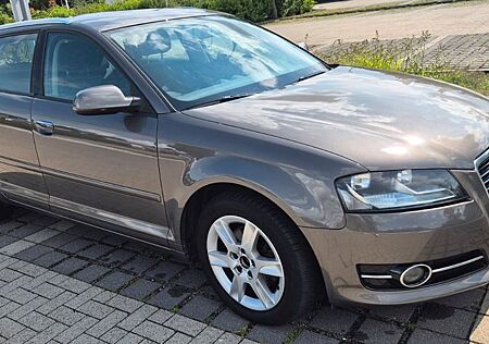 Audi A3 1.4 TFSI Attraction Sportback Attraction