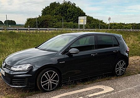 VW Golf Volkswagen 2.0 TDI