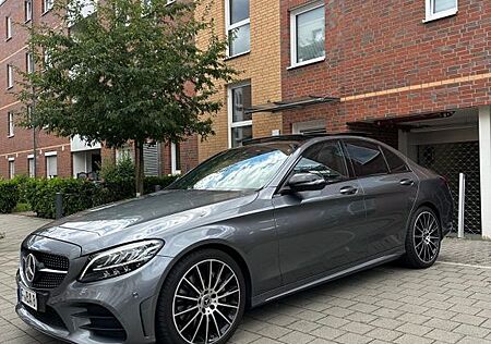 Mercedes-Benz C 300 4MATIC Autom. -