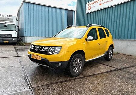 Dacia Duster gebraucht kaufen Dacia Duster 1.5DCI 4x4 MINI MPV (6 GEARS MANUAL GEARB