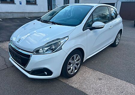 Peugeot 208 Active  ZAHNRIEMEN+PDC+TEMP+KLIMA