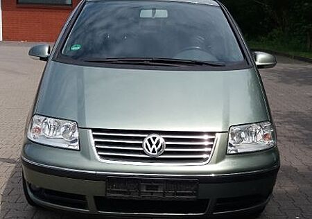 VW Sharan Volkswagen 1.9TDI 96kW Trendline Trendline