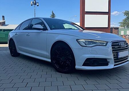 Audi A6 Lim. 3.0 TDI quattro*HeadUp*Bose*Alcantara*