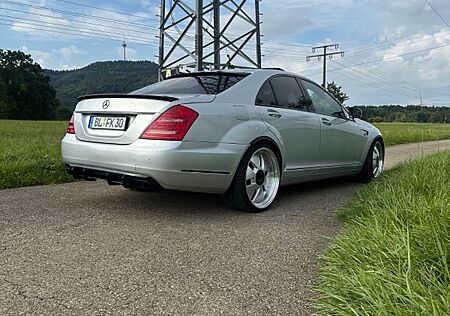 Mercedes-Benz S 350 CDI BlueEFFICIENCY - AMG Style
