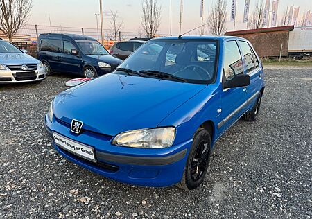 Peugeot 106 106Style Klima CD USB TÜV Service Zahnriemen neu