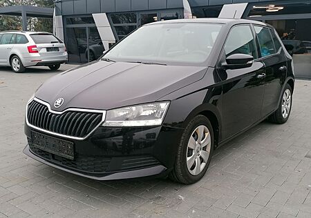 Skoda Fabia Ambition 1.0 TSI/SHZ/PDC