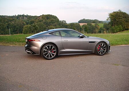 Jaguar F-Type P575 AWD R