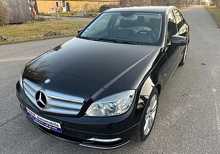 Mercedes-Benz C 200 Lim. CGI BlueEfficiency Sport Ed Avangarde