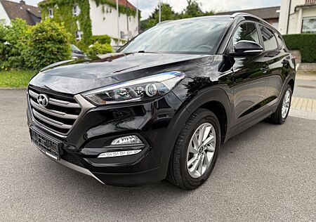 Hyundai Tucson /Navi/Temp/Rfk/Pdc/Ahk/Shz/Lhk/Twa/Sha/Ac/