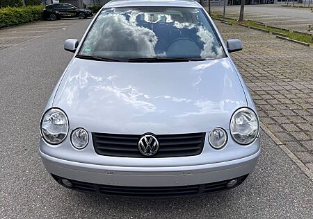 VW Polo Volkswagen 1.4 FSI Basis 9N