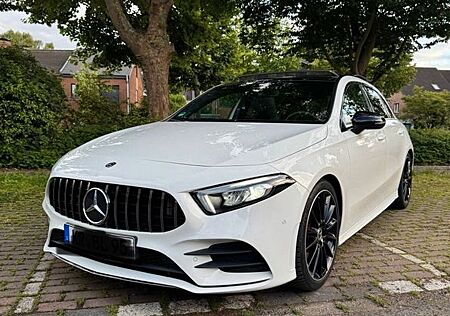 Mercedes-Benz A 220 DCT -