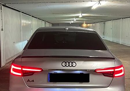 Audi A4 2.0 TFSI ultra S tronic -