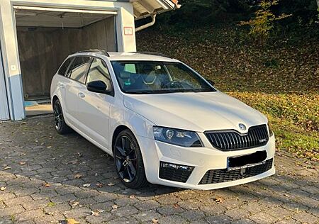 Skoda Octavia 2.0 TSI Green tec DSG RS Combi RS