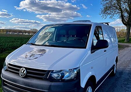 VW T5 Transporter Volkswagen T5 Camperbus EZ 2014 | Wohnmobil-Zulassung