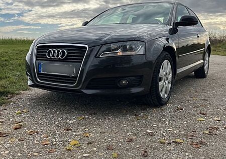 Audi A3 1.6 TDI (DPF) 66kW Attraction Attraction