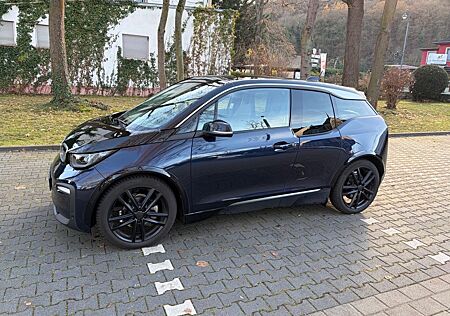 BMW i3 (120 Ah), 125kW mit Schiebedach