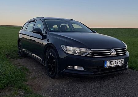 VW Passat Variant Volkswagen 1.6 TDI Comfortline Variant C...